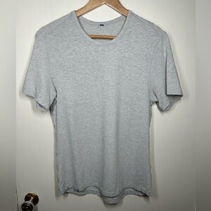 Lululemon Men’s Light Grey Tshirt Small